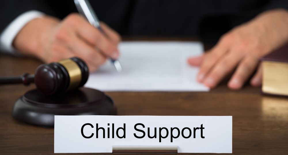 Nameplate Displaying Child Support In Court